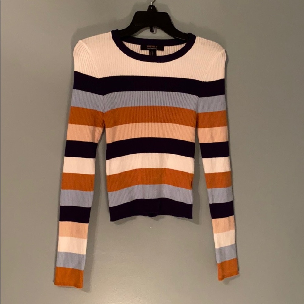Knit sweater